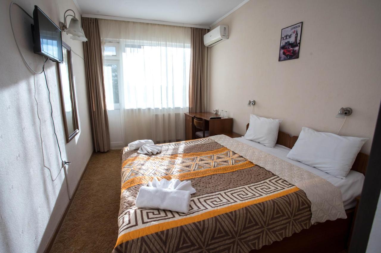 Park Hotel Ivailo Veliko Tarnovo Eksteriør billede