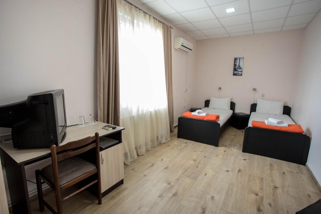 Park Hotel Ivailo Veliko Tarnovo Eksteriør billede