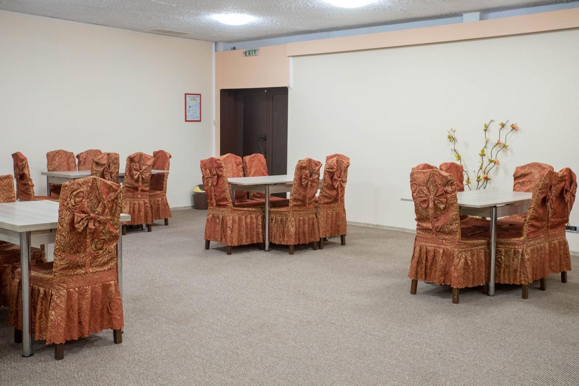 Park Hotel Ivailo Veliko Tarnovo Eksteriør billede