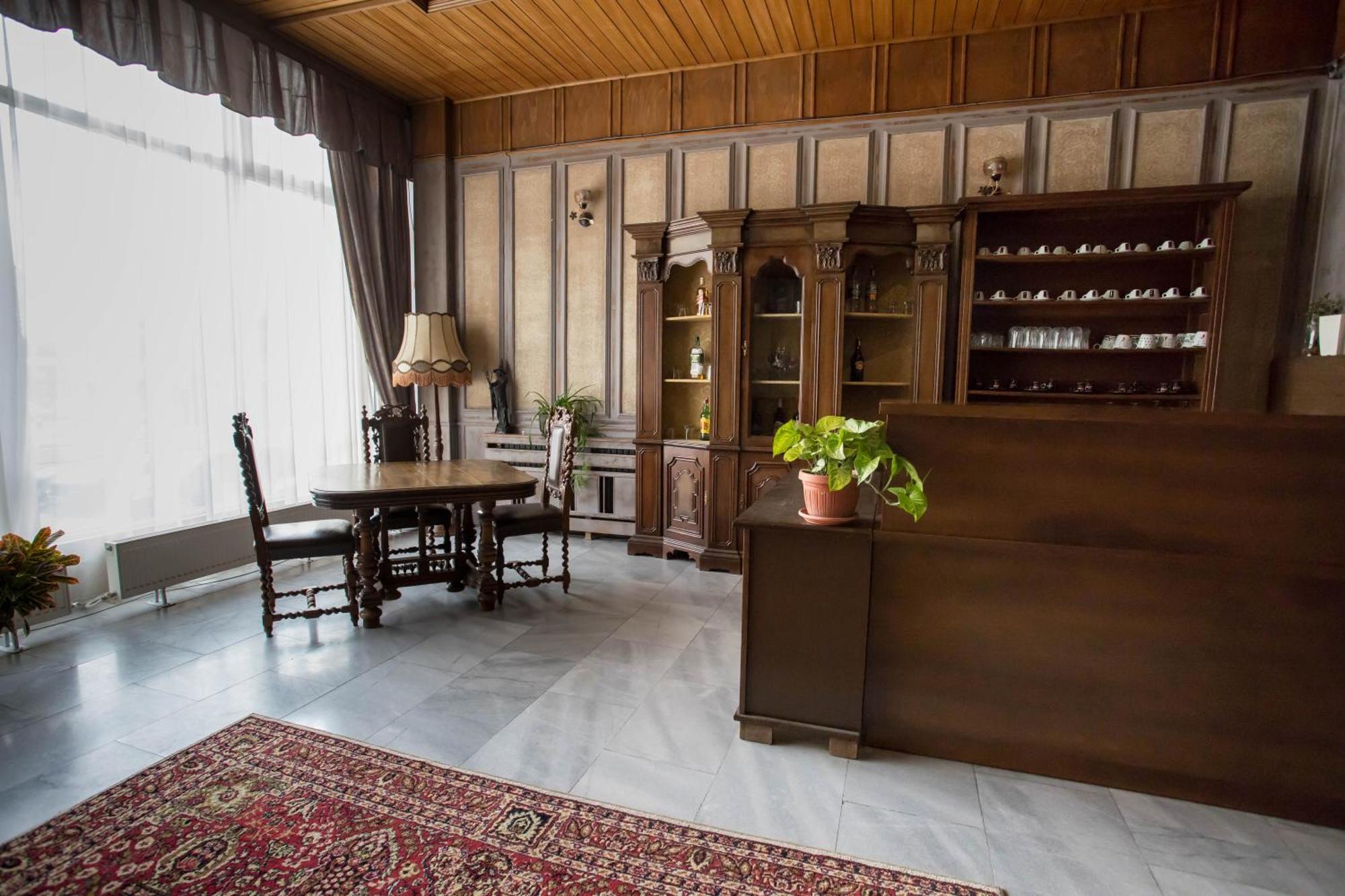 Park Hotel Ivailo Veliko Tarnovo Eksteriør billede