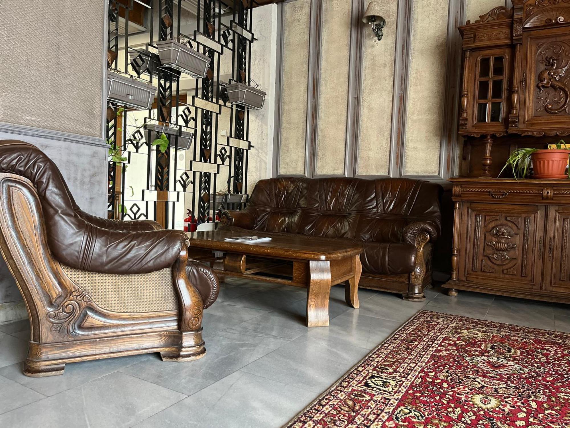 Park Hotel Ivailo Veliko Tarnovo Eksteriør billede