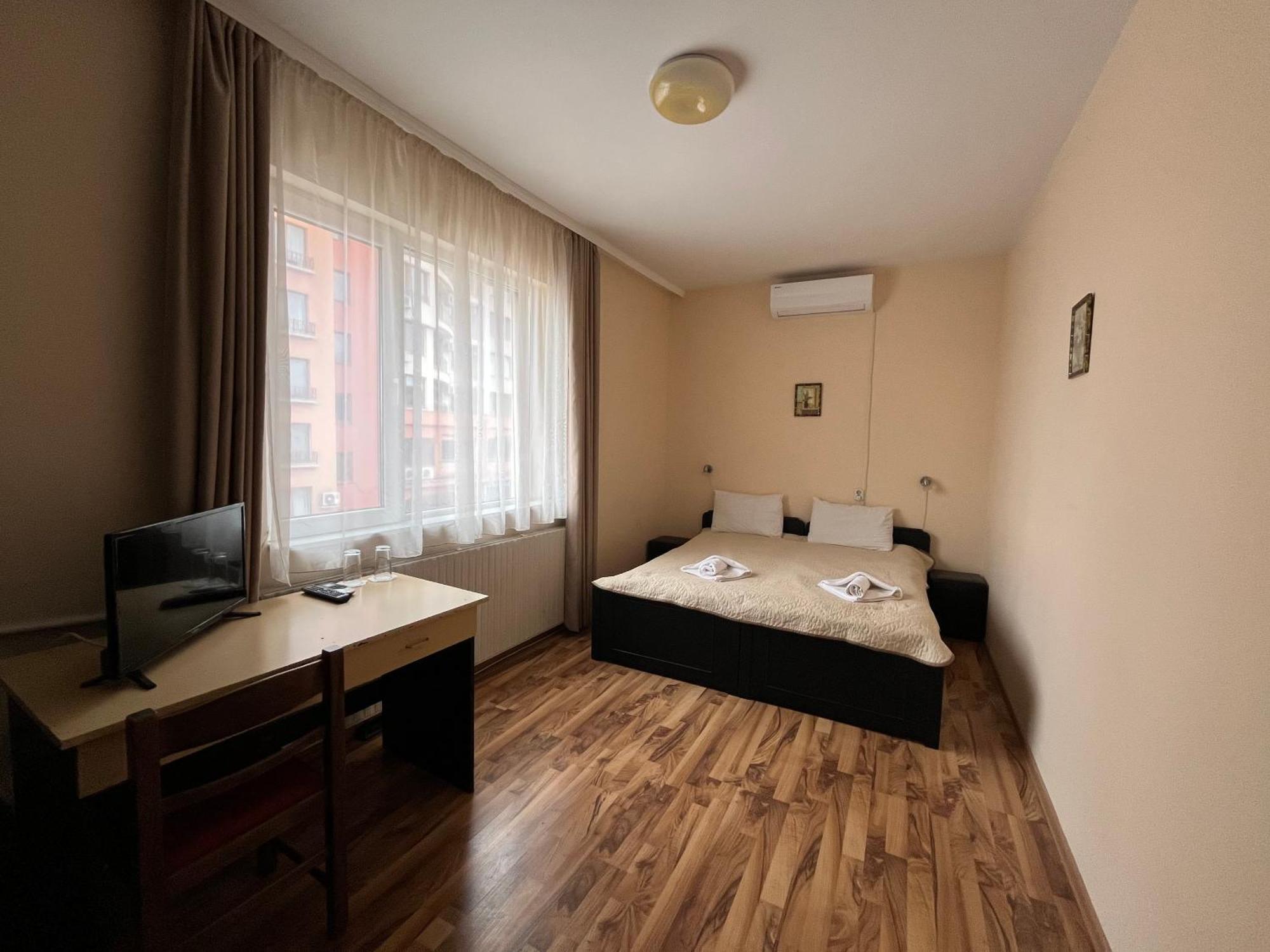 Park Hotel Ivailo Veliko Tarnovo Værelse billede